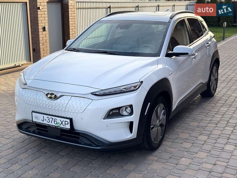 Внедорожник / Кроссовер Hyundai Kona Electric 2020 в Черновцах
