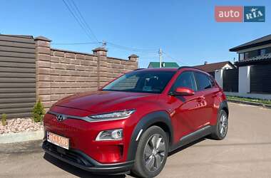 Внедорожник / Кроссовер Hyundai Kona Electric 2020 в 