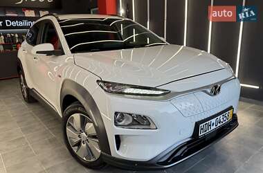 Позашляховик / Кросовер Hyundai Kona Electric 2020 в 