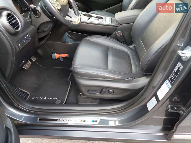 Внедорожник / Кроссовер Hyundai Kona Electric 2019 в Первомайске