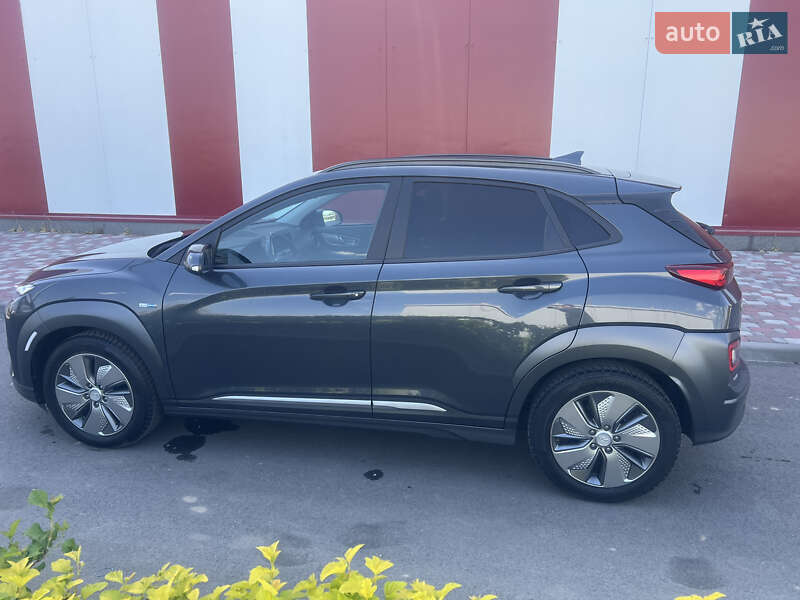 Внедорожник / Кроссовер Hyundai Kona Electric 2020 в Днепре