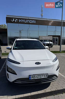 Позашляховик / Кросовер Hyundai Kona Electric 2021 в 