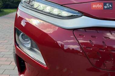 Позашляховик / Кросовер Hyundai Kona Electric 2020 в 