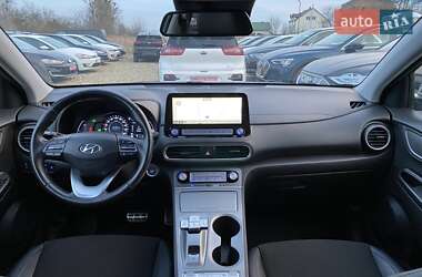 Внедорожник / Кроссовер Hyundai Kona Electric 2020 в 