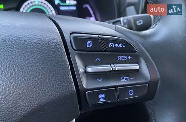 Внедорожник / Кроссовер Hyundai Kona Electric 2020 в 