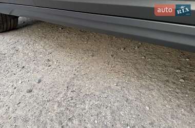 Внедорожник / Кроссовер Hyundai Kona Electric 2020 в 