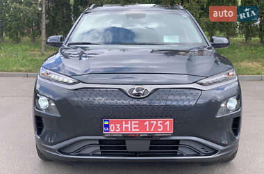 Внедорожник / Кроссовер Hyundai Kona Electric 2019 в 