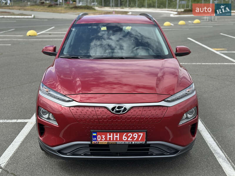 Позашляховик / Кросовер Hyundai Kona Electric 2021 в Києві