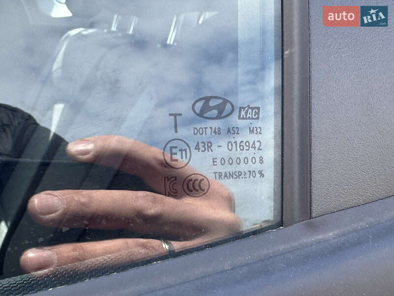 Позашляховик / Кросовер Hyundai Kona Electric 2021 в Києві