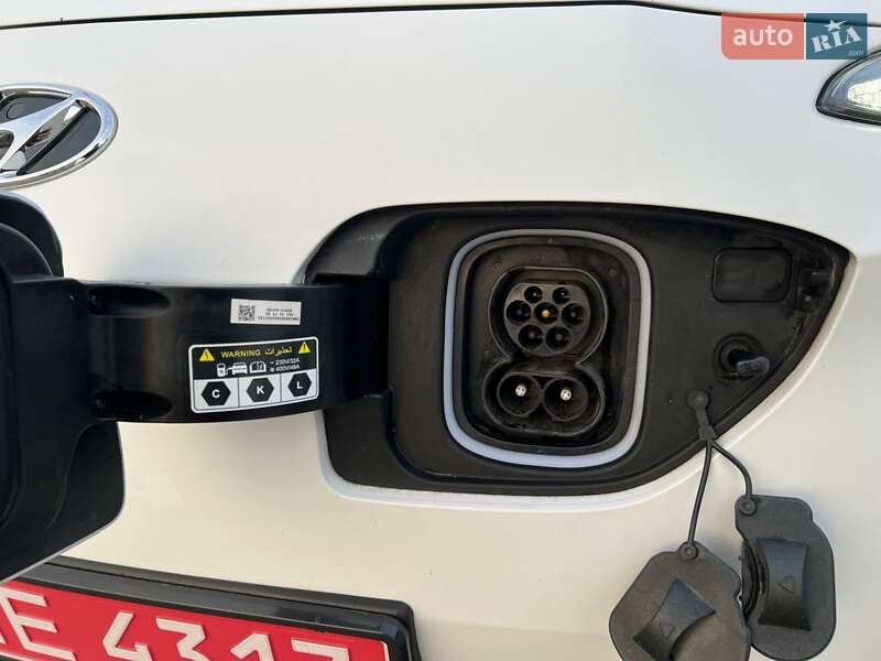 Позашляховик / Кросовер Hyundai Kona Electric 2021 в Луцьку
