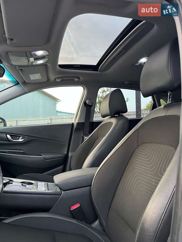 Позашляховик / Кросовер Hyundai Kona Electric 2021 в Луцьку
