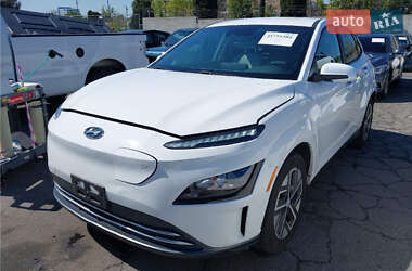 Внедорожник / Кроссовер Hyundai Kona Electric 2023 в 