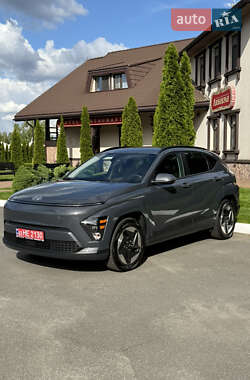 Позашляховик / Кросовер Hyundai Kona Electric 2023 в Києві