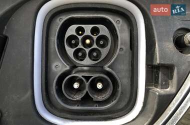 Позашляховик / Кросовер Hyundai Kona Electric 2020 в 