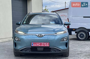 Внедорожник / Кроссовер Hyundai Kona Electric 2019 в 