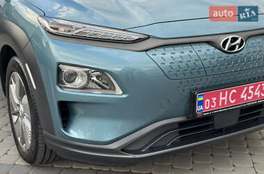 Внедорожник / Кроссовер Hyundai Kona Electric 2020 в 