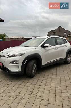 Позашляховик / Кросовер Hyundai Kona Electric 2020 в Рівному