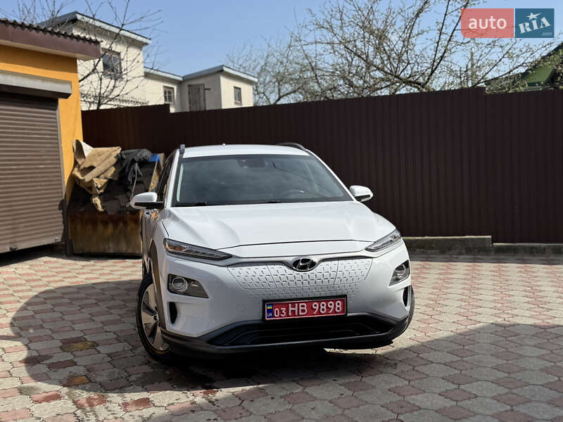 Внедорожник / Кроссовер Hyundai Kona Electric 2019 в Ровно