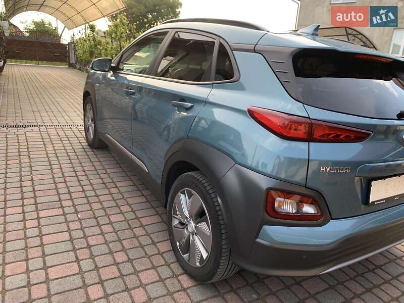 Внедорожник / Кроссовер Hyundai Kona Electric 2019 в Радивилове