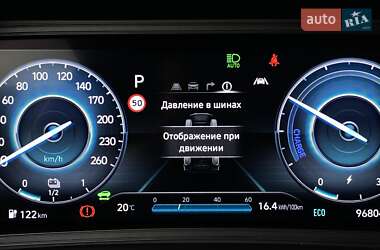 Внедорожник / Кроссовер Hyundai Kona Electric 2021 в 