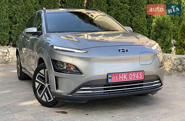 Внедорожник / Кроссовер Hyundai Kona Electric 2022 в Тернополе