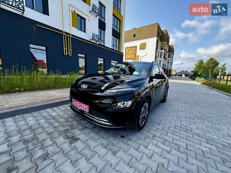 Внедорожник / Кроссовер Hyundai Kona Electric 2021 в Луцке