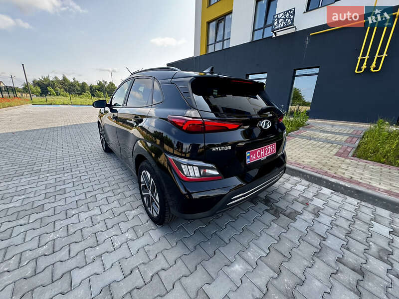 Внедорожник / Кроссовер Hyundai Kona Electric 2021 в Луцке