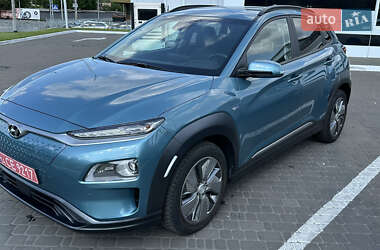 Внедорожник / Кроссовер Hyundai Kona Electric 2020 в Киеве