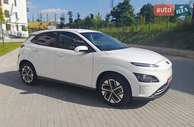Внедорожник / Кроссовер Hyundai Kona Electric 2023 в Виннице