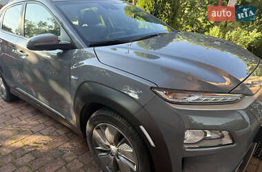 Позашляховик / Кросовер Hyundai Kona Electric 2020 в 