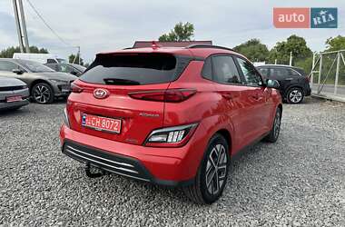 Внедорожник / Кроссовер Hyundai Kona Electric 2021 в 