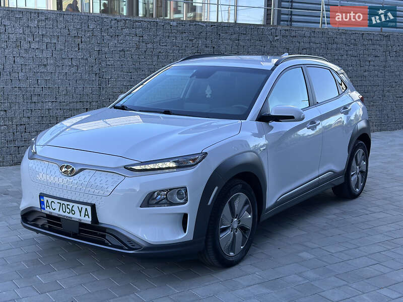 Позашляховик / Кросовер Hyundai Kona Electric 2019 в Луцьку