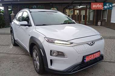 Внедорожник / Кроссовер Hyundai Kona Electric 2020 в Черновцах