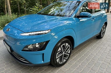 Внедорожник / Кроссовер Hyundai Kona Electric 2023 в Виннице