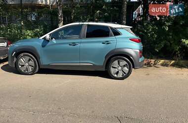 Позашляховик / Кросовер Hyundai Kona Electric 2019 в Києві