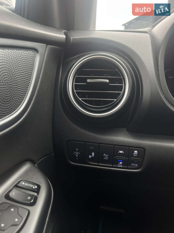 Внедорожник / Кроссовер Hyundai Kona Electric 2019 в Львове