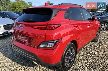 Позашляховик / Кросовер Hyundai Kona Electric 2021 в 