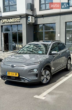 Внедорожник / Кроссовер Hyundai Kona Electric 2019 в Чернигове