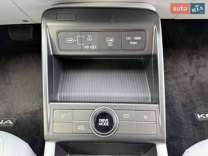 Внедорожник / Кроссовер Hyundai Kona Electric 2024 в Дубно