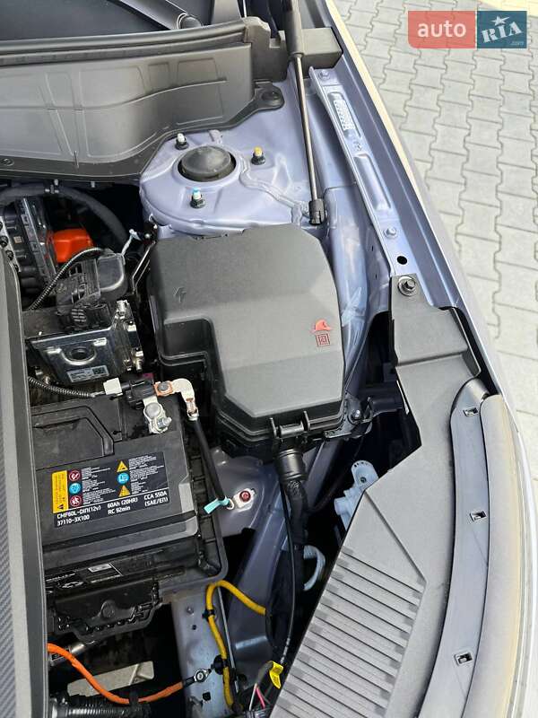 Внедорожник / Кроссовер Hyundai Kona Electric 2024 в Дубно