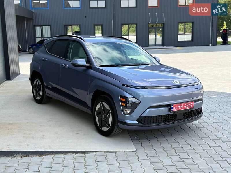 Внедорожник / Кроссовер Hyundai Kona Electric 2024 в Дубно
