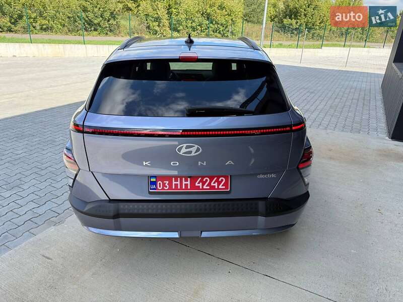 Внедорожник / Кроссовер Hyundai Kona Electric 2024 в Дубно