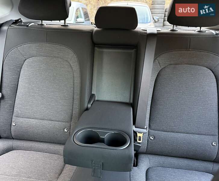 Внедорожник / Кроссовер Hyundai Kona Electric 2020 в Львове фото 52 Внедорожник / Кроссовер Hyundai Kona Electric 2020 в Львове