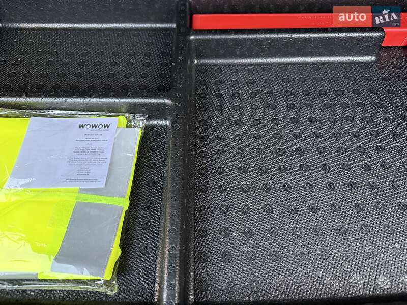 Внедорожник / Кроссовер Hyundai Kona Electric 2020 в Львове фото 100 Внедорожник / Кроссовер Hyundai Kona Electric 2020 в Львове