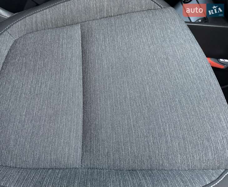 Внедорожник / Кроссовер Hyundai Kona Electric 2020 в Львове фото 108 Внедорожник / Кроссовер Hyundai Kona Electric 2020 в Львове