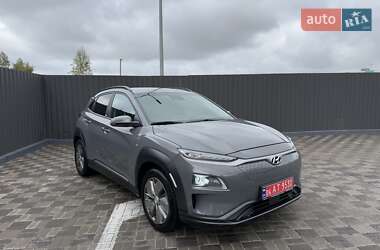 Позашляховик / Кросовер Hyundai Kona Electric 2020 в Києві