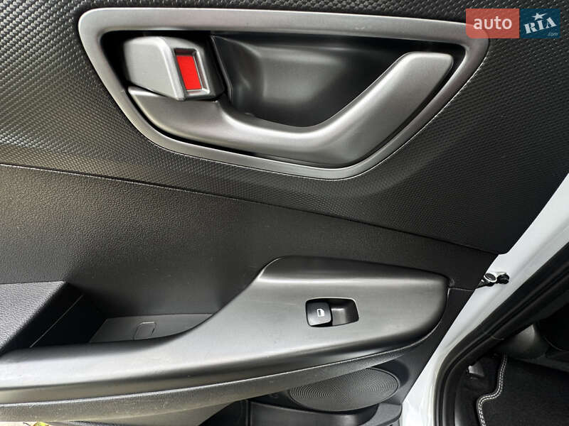 Внедорожник / Кроссовер Hyundai Kona Electric 2020 в Буче