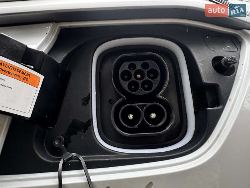 Внедорожник / Кроссовер Hyundai Kona Electric 2020 в Буче