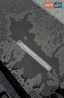 Внедорожник / Кроссовер Hyundai Kona Electric 2020 в 