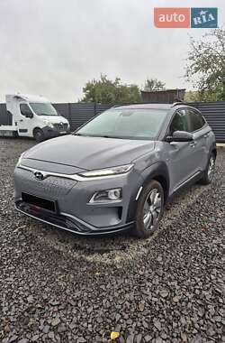Внедорожник / Кроссовер Hyundai Kona Electric 2020 в Луцке